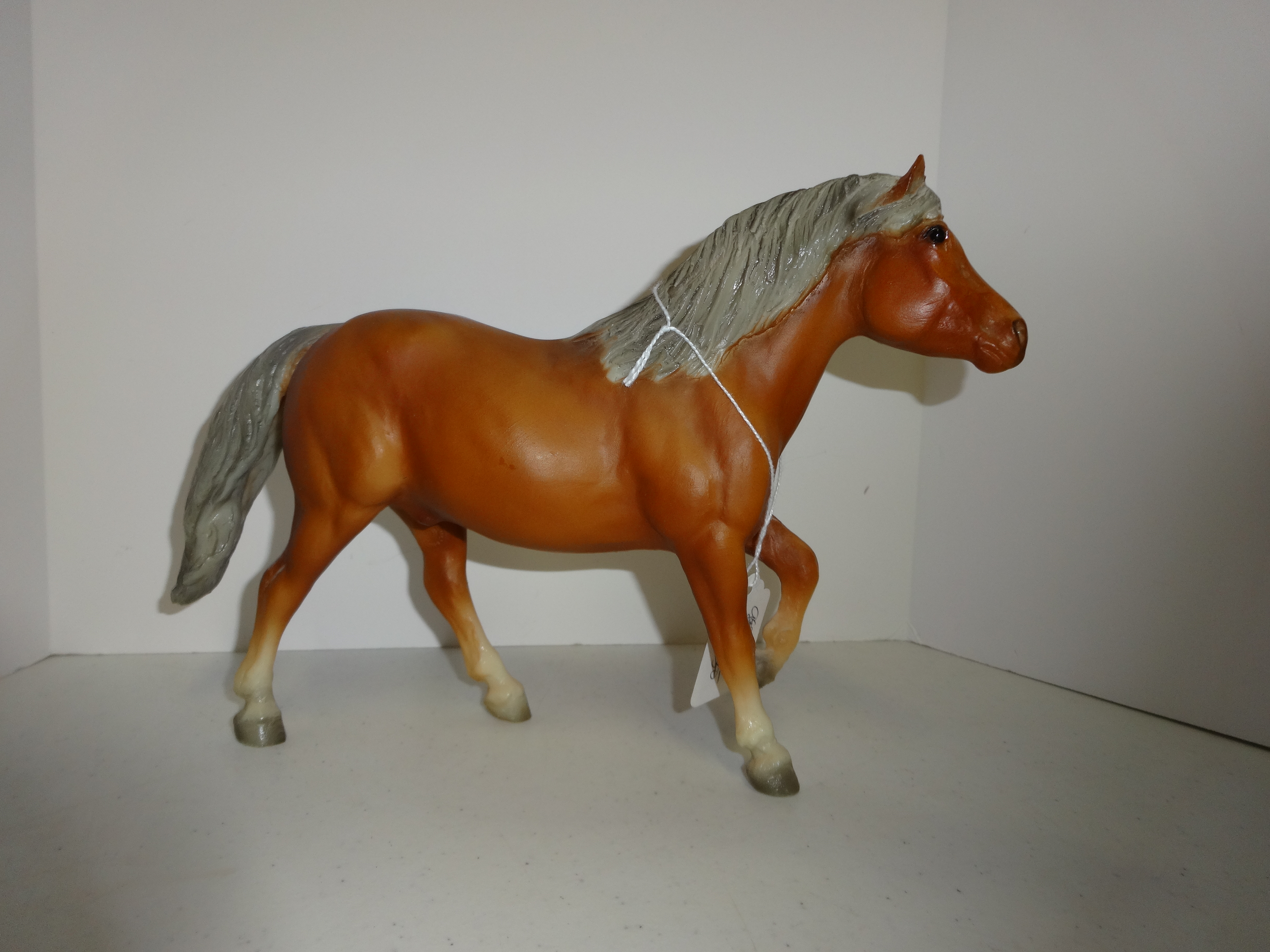 Breyer 1985 Horses International SR Haflinger #156SR-KL-1