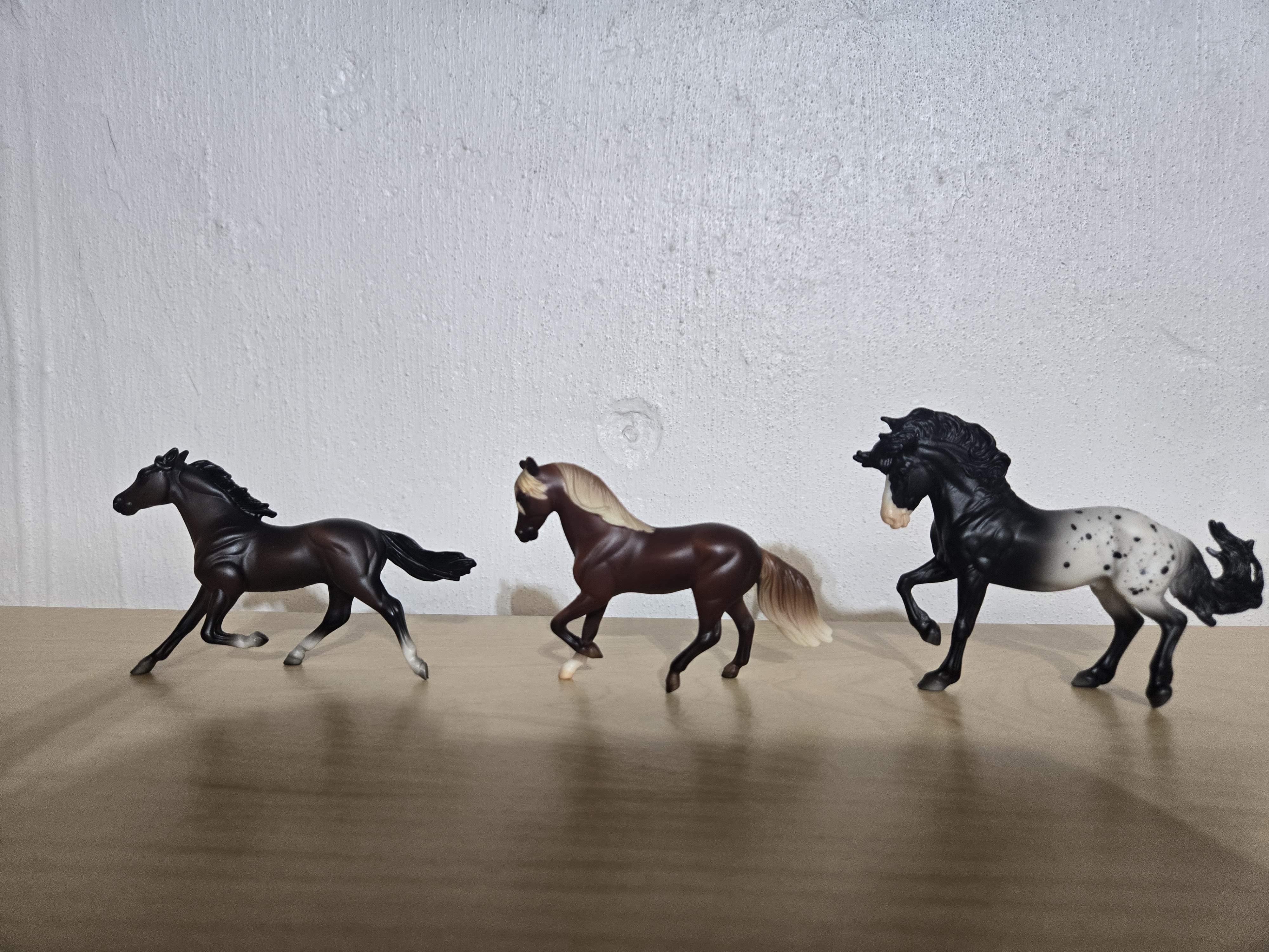 Breyer Stablemates TSC set of 3 #10074-LA