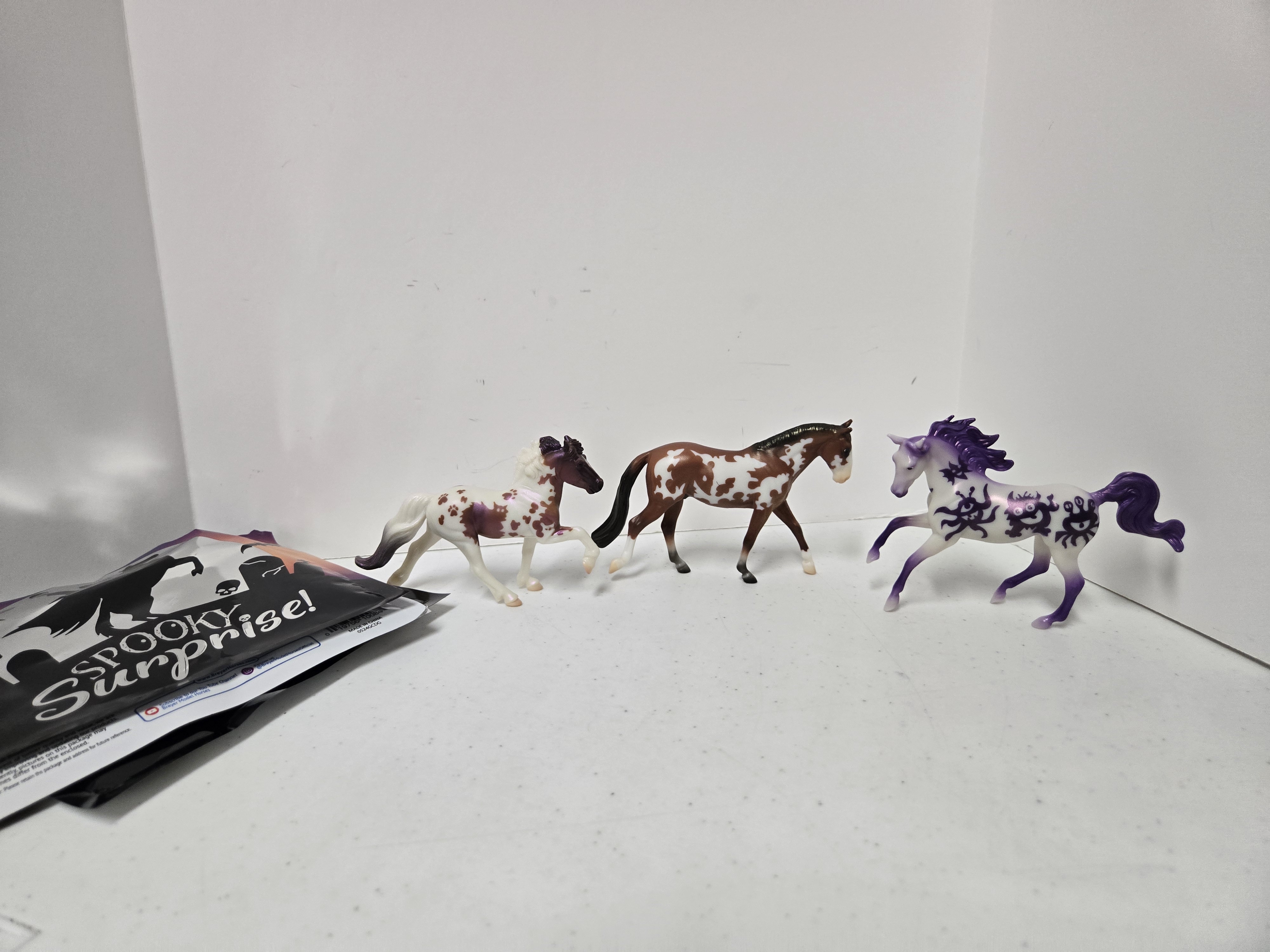 Breyer 2024 Halloween Stablemate Spooky Surprise set of 3