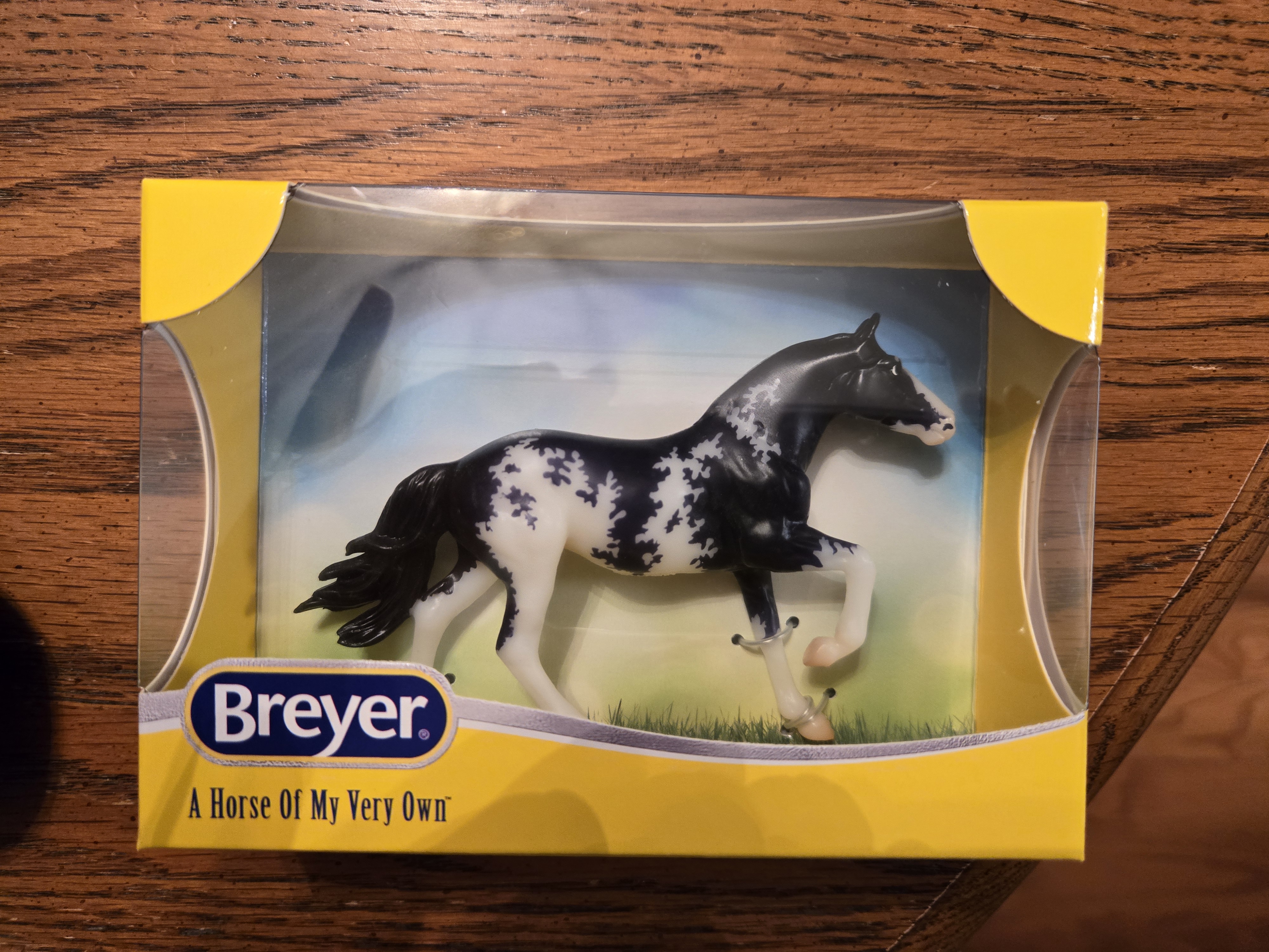 Breyer Stablemate Collector Club Lanin #B-CS-10004